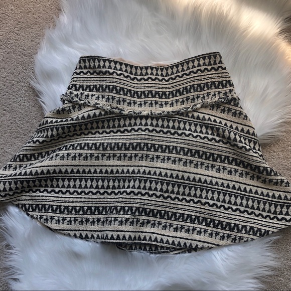 Banana Republic Tweed Miniskirt - Picture 2 of 6